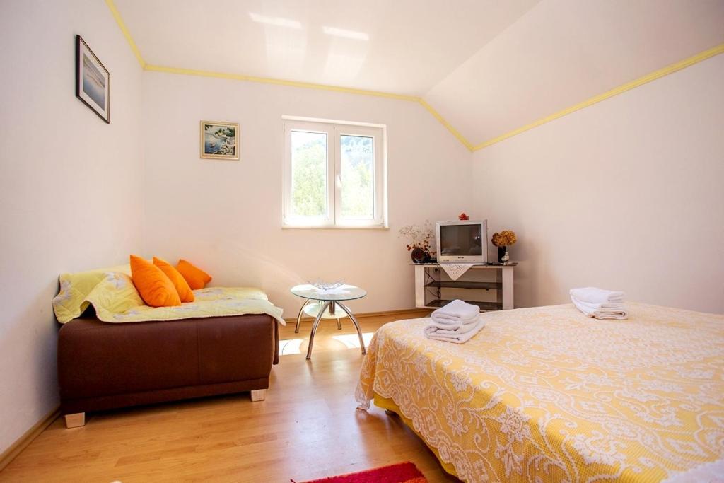 Apartment Varezic Ston Exterior photo
